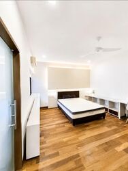 Townhouse Apartments (D9), Apartment #593213871